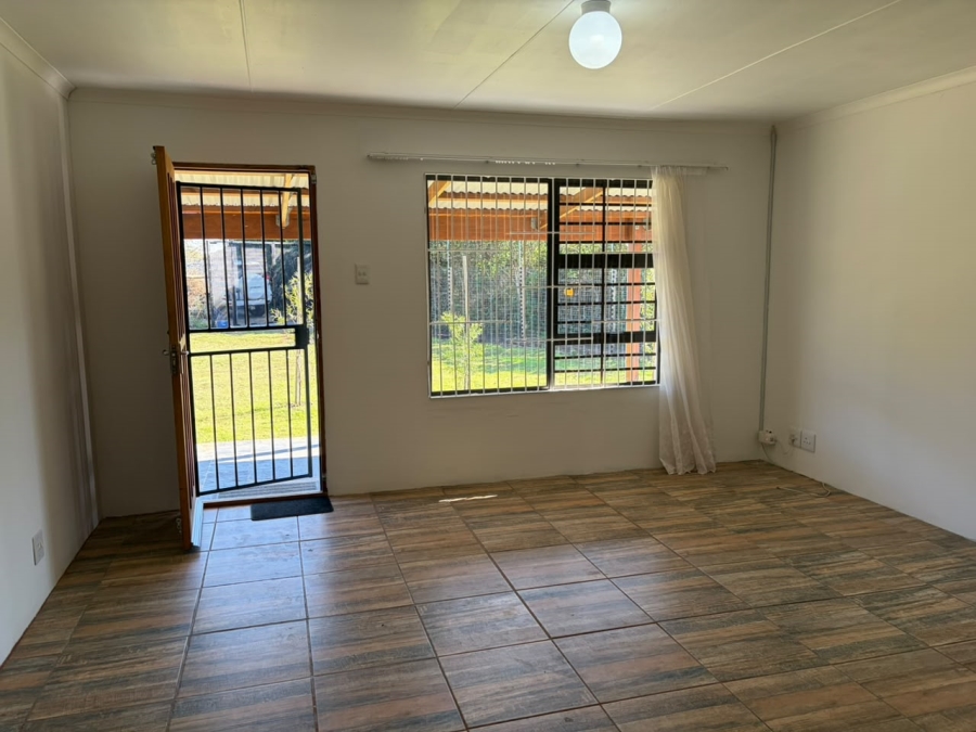 2 Bedroom Property for Sale in Bathurst Eastern Cape